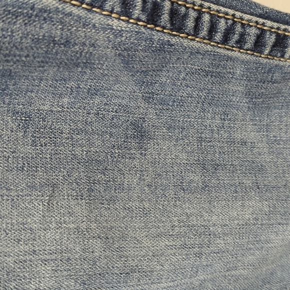 BKE Carter Light Distressed Men's Jeans - Picture 4 of 8